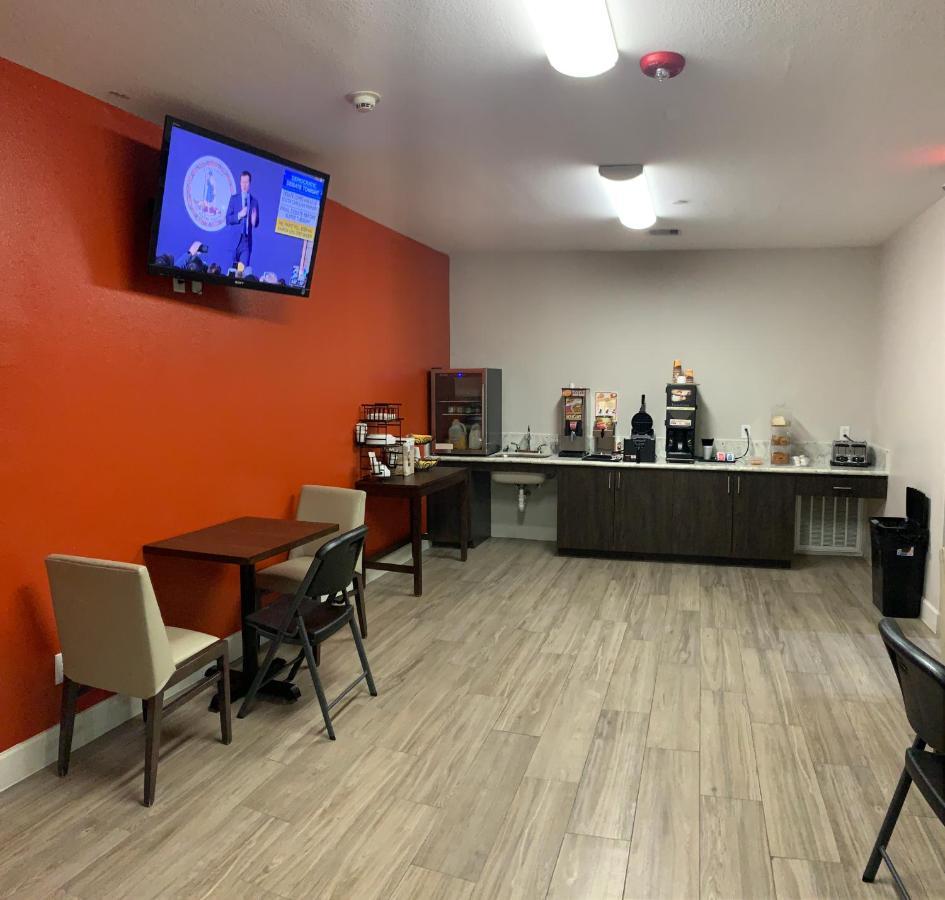 Scottish Inn & Suites - Iah Airport Humble Eksteriør bilde