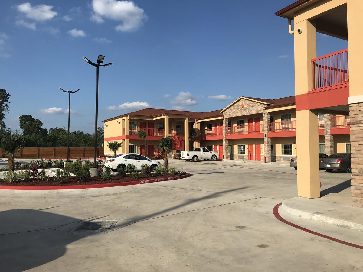 Scottish Inn & Suites - Iah Airport Humble Eksteriør bilde