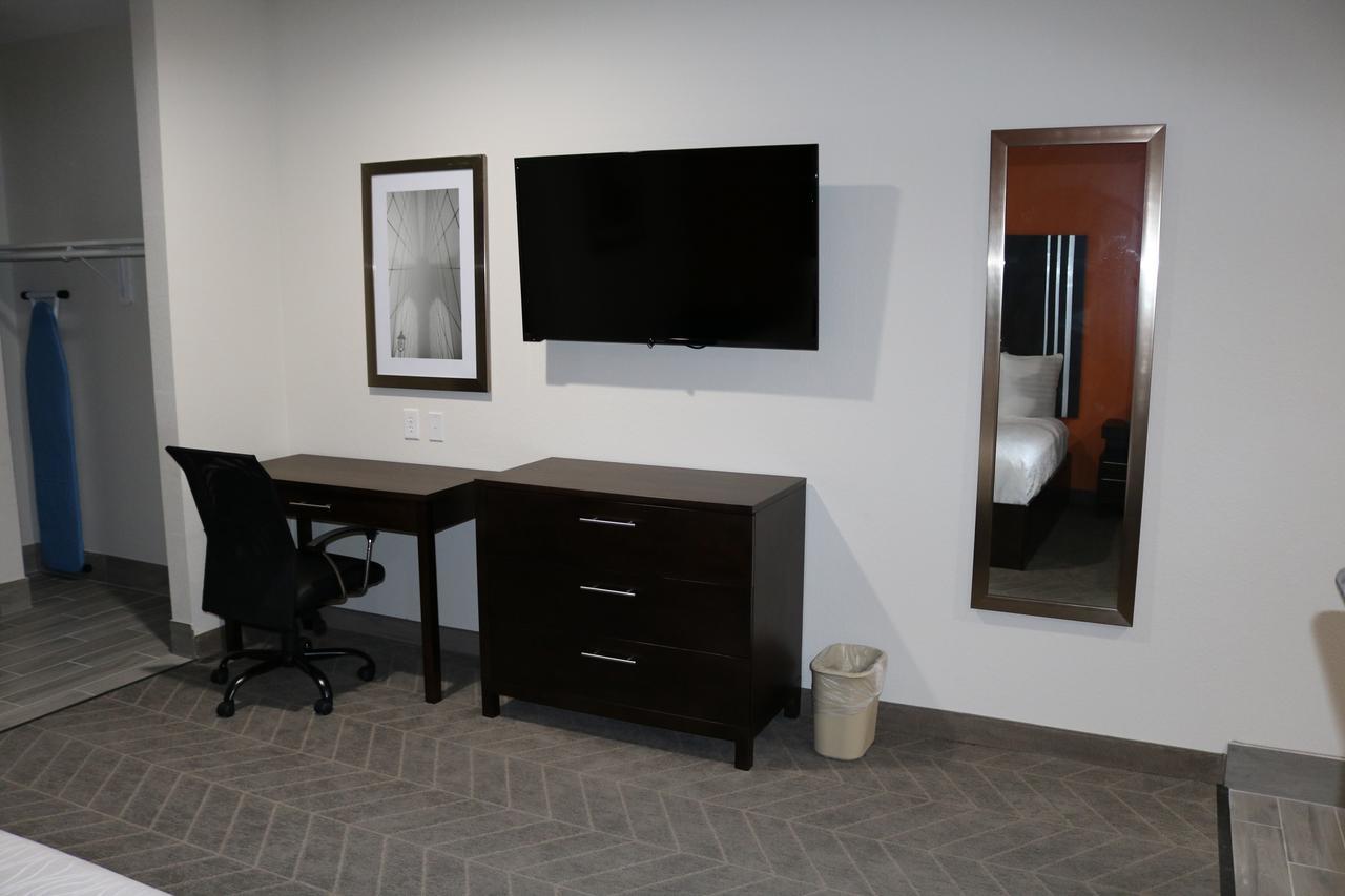 Scottish Inn & Suites - Iah Airport Humble Eksteriør bilde
