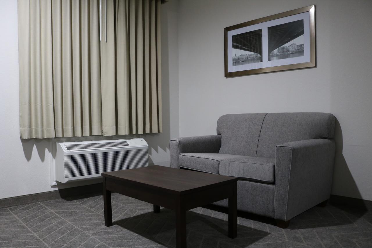 Scottish Inn & Suites - Iah Airport Humble Eksteriør bilde