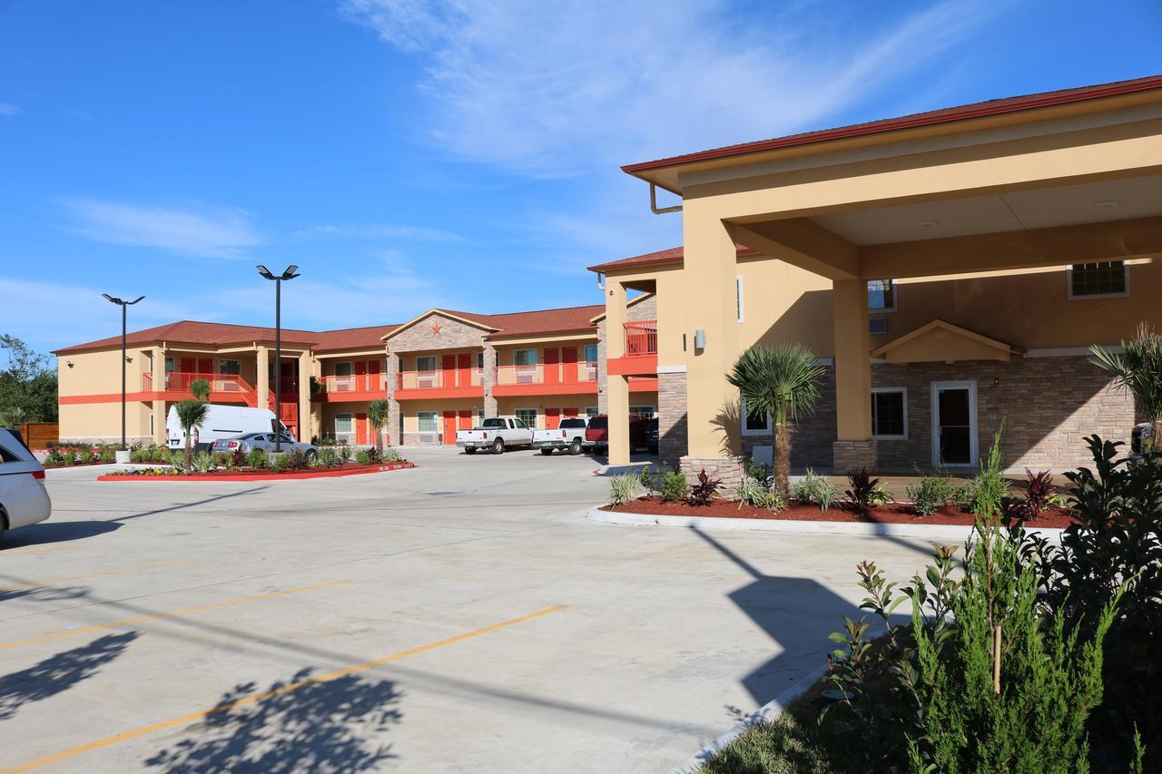 Scottish Inn & Suites - Iah Airport Humble Eksteriør bilde