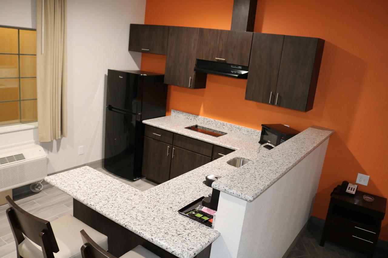 Scottish Inn & Suites - Iah Airport Humble Eksteriør bilde